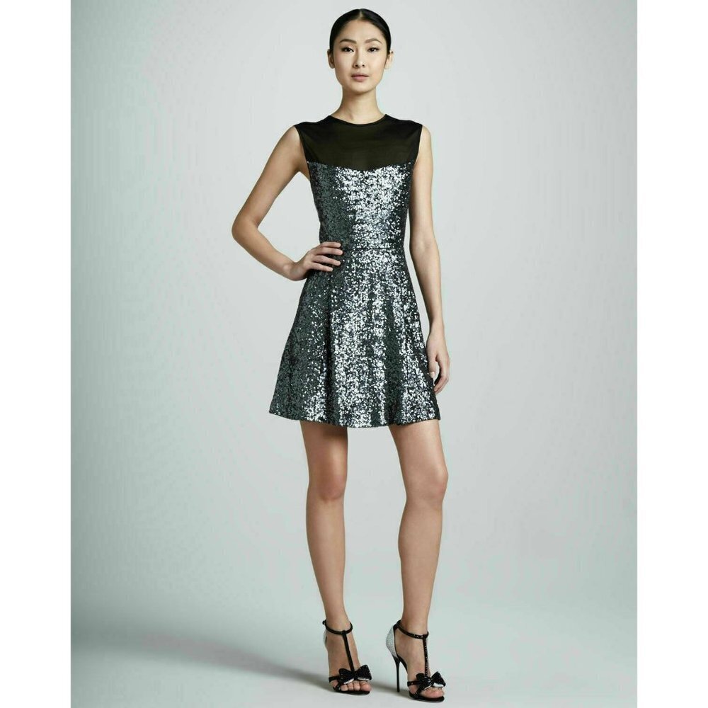 Nwt Nicole Miller Sequin Illusion Neck In Silver Sheer Back Pleated Dress $365